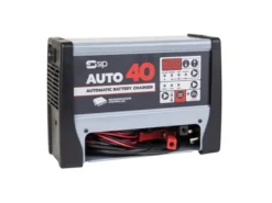 03974 Chargestar Auto 40 Battery Charger