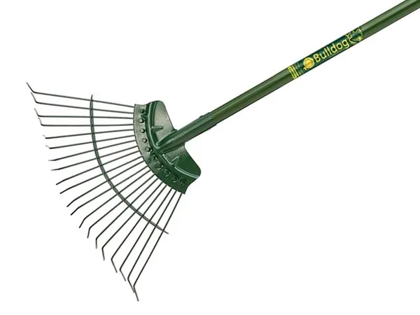BULLDOG Evergreen Lawn Rake 48in Aluminium Shaft 5 BULLDOG Evergreen Lawn Rake 48in Aluminium Shaft - Image 3