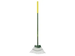 BULLDOG Evergreen Lawn Rake 48in Aluminium Shaft