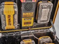 DeWALT TOUGHSYSTEM™ 2.0 Charger Toolbox -HomeTool Haven DEW183470 INUSE4