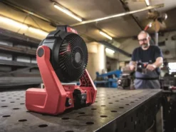 CF 18.0/230 Fan 18V/230V 10 CF 18.0/230 Fan 18V/230V -HomeTool Haven FLXCF18N INUSE2