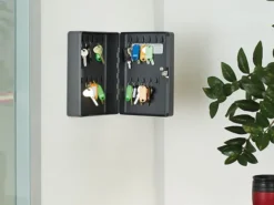 Master Lock Key Storage Lock Box For 25 Keys -HomeTool Haven MLKKB25ML LIFESTYLE1