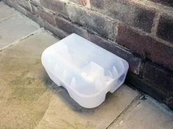 Enclosed Rat Trap Lockable Box -HomeTool Haven RKLPSE10 IU4