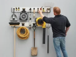 Stanley Track Wall System Starter Kit, 20 Piece