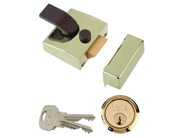 85 Series Deadlocking Nightlatch 3 85 Series Deadlocking Nightlatch